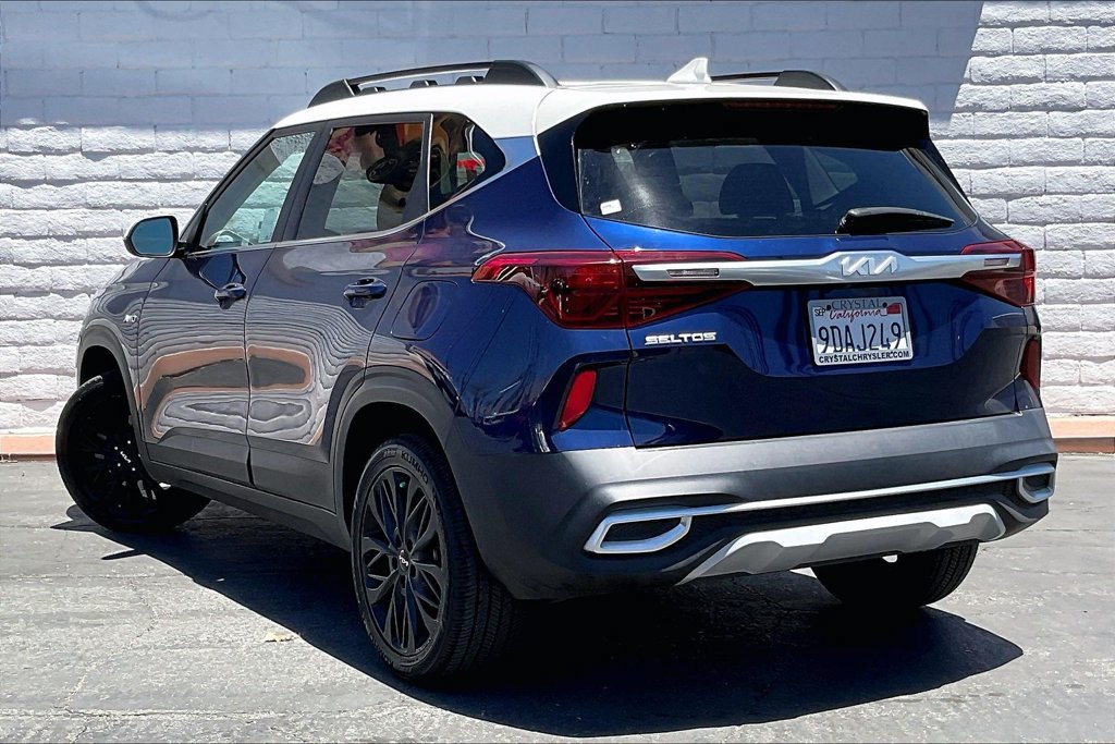 Used 2023 Kia Seltos Nightfall Edition AWD/4WD image 10
