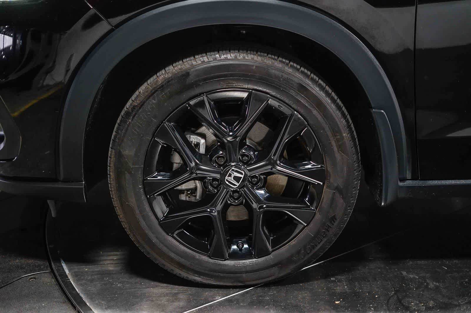 Used 2023 Honda HR-V Sport image 9