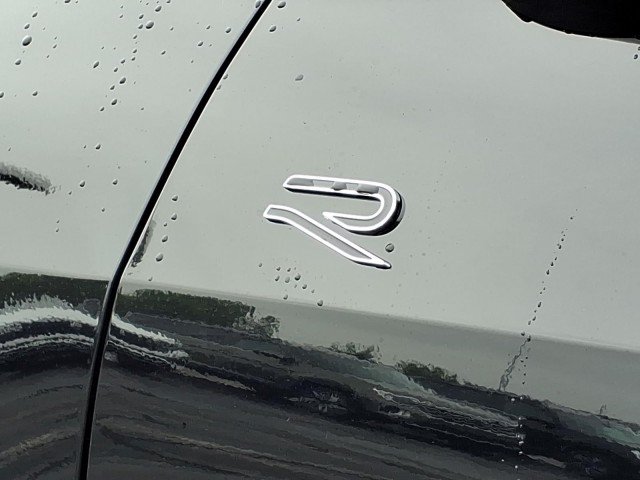 New 2026 Volkswagen Tiguan SE R-Line AWD/4WD image 10