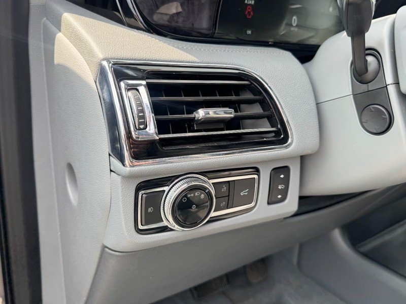 Used 2020 Lincoln Navigator L Reserve w/ Luxury Package AWD/4WD image 14