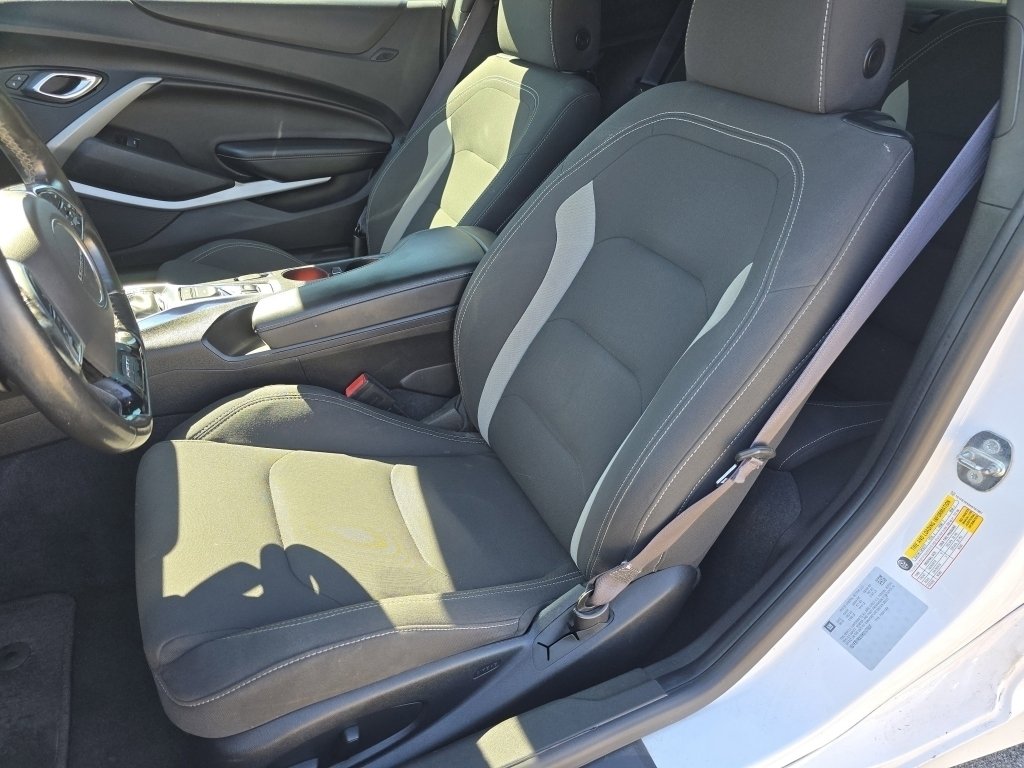 Used 2017 Chevrolet Camaro LT image 20