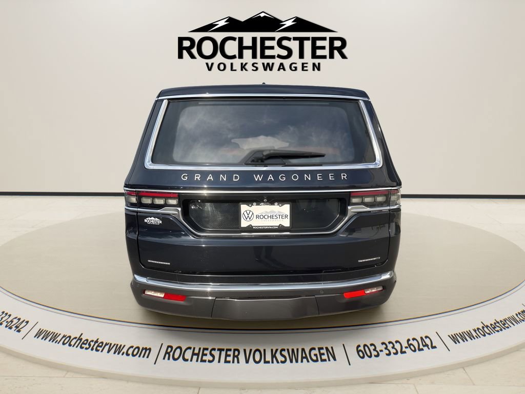 Used 2022 Jeep Grand Wagoneer Series III w/ Rear Seat Video Group 1 image 5