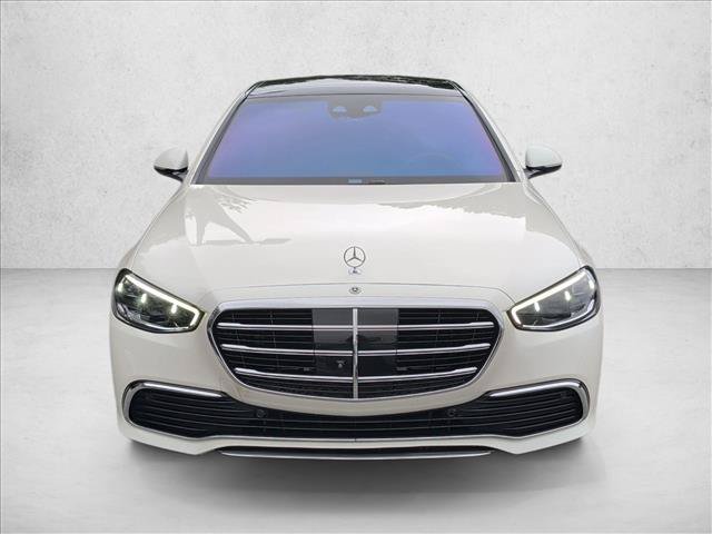 Certified 2022 Mercedes-Benz S 500 4MATIC image 2