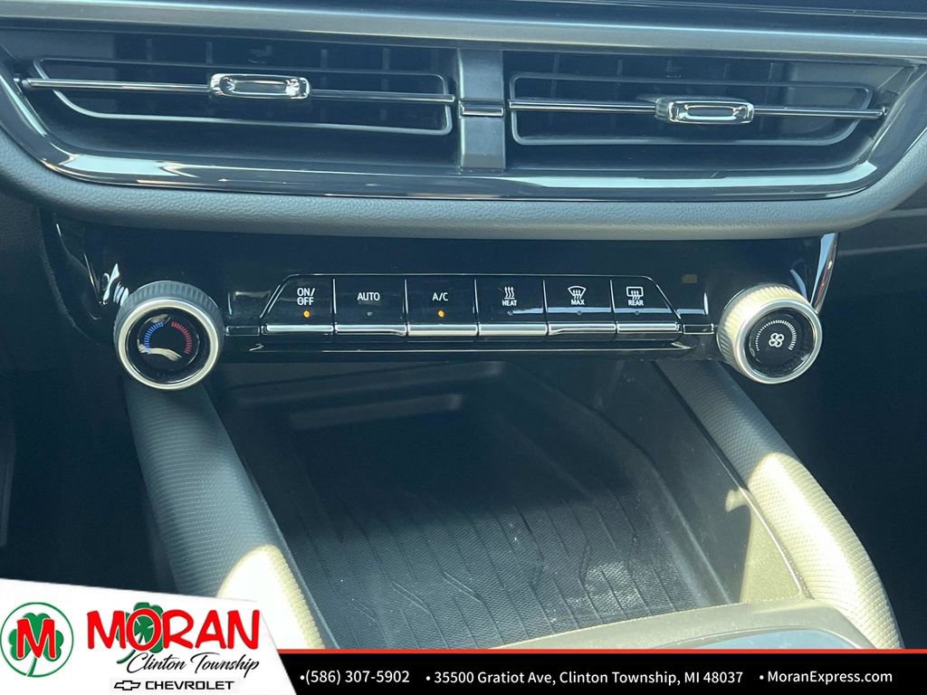 Certified 2024 Chevrolet Equinox EV RS image 22