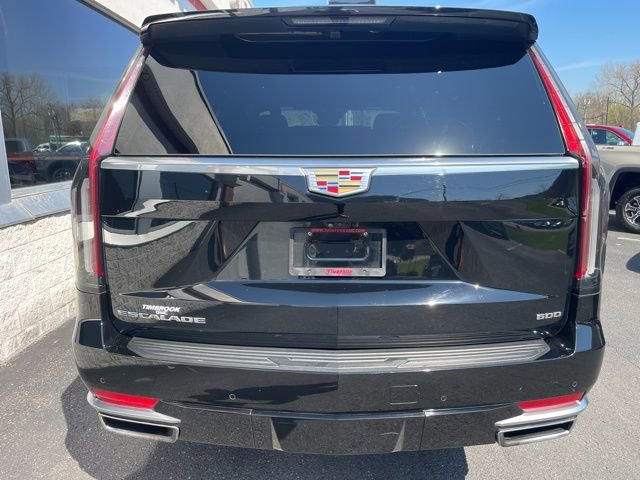 Used 2024 Cadillac Escalade Premium Luxury image 12