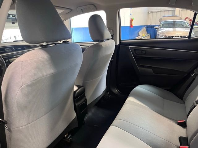 Used 2015 Toyota Corolla L image 17