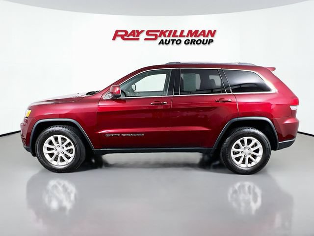 Used 2021 Jeep Grand Cherokee Laredo AWD/4WD image 4