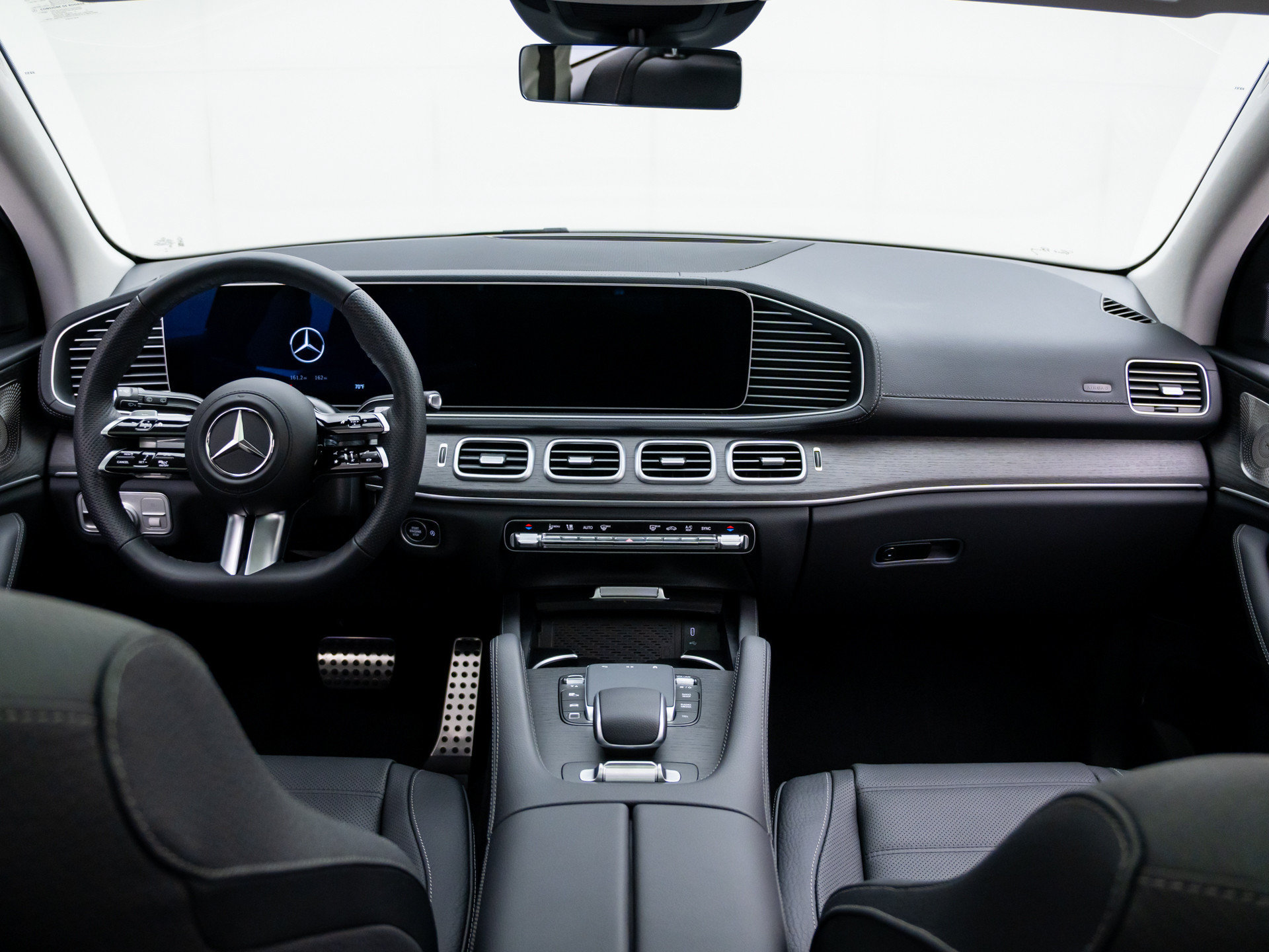 New 2026 Mercedes-Benz GLS 450 4MATIC image 10