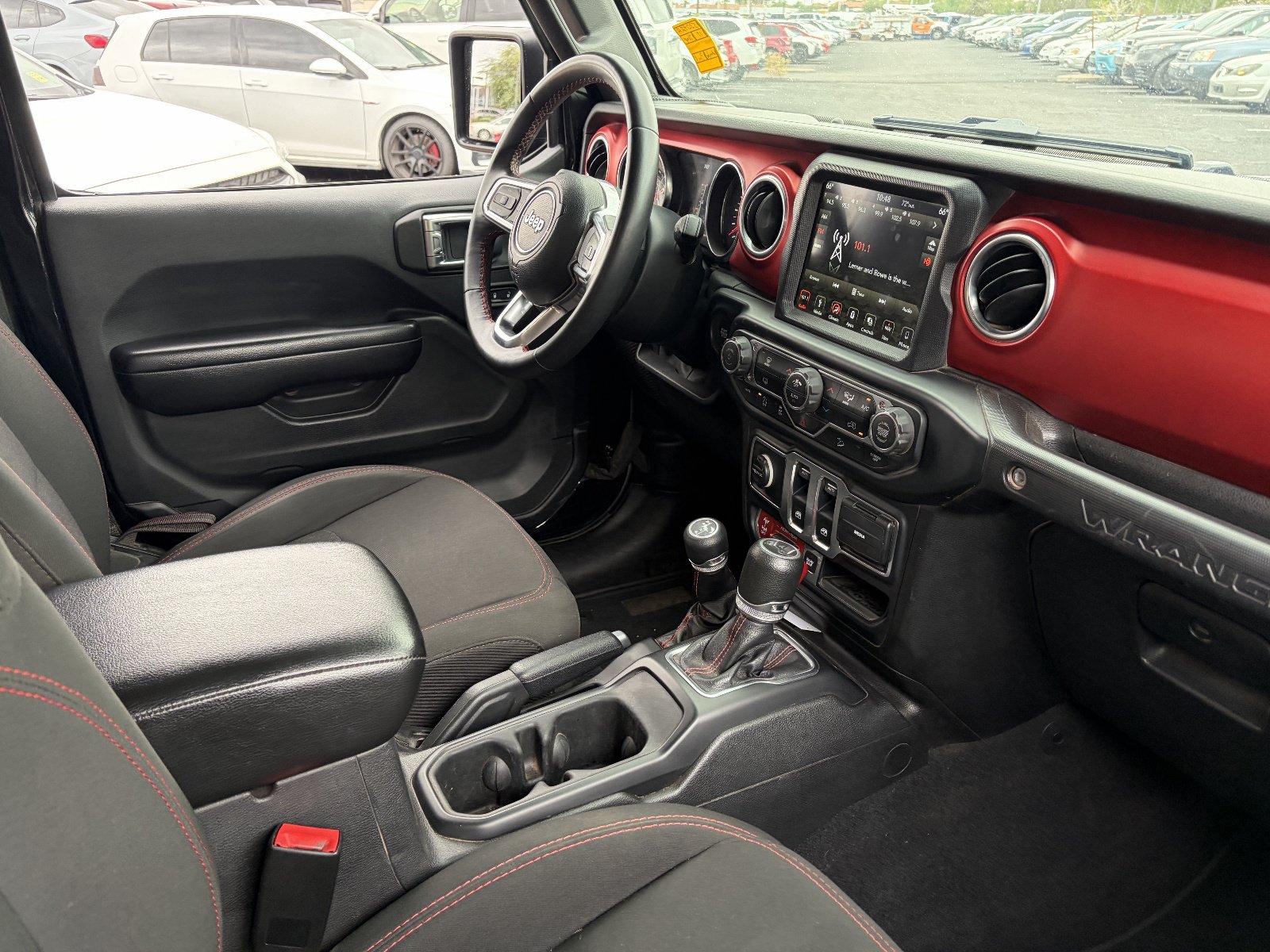 Used 2019 Jeep Wrangler Rubicon AWD/4WD image 11