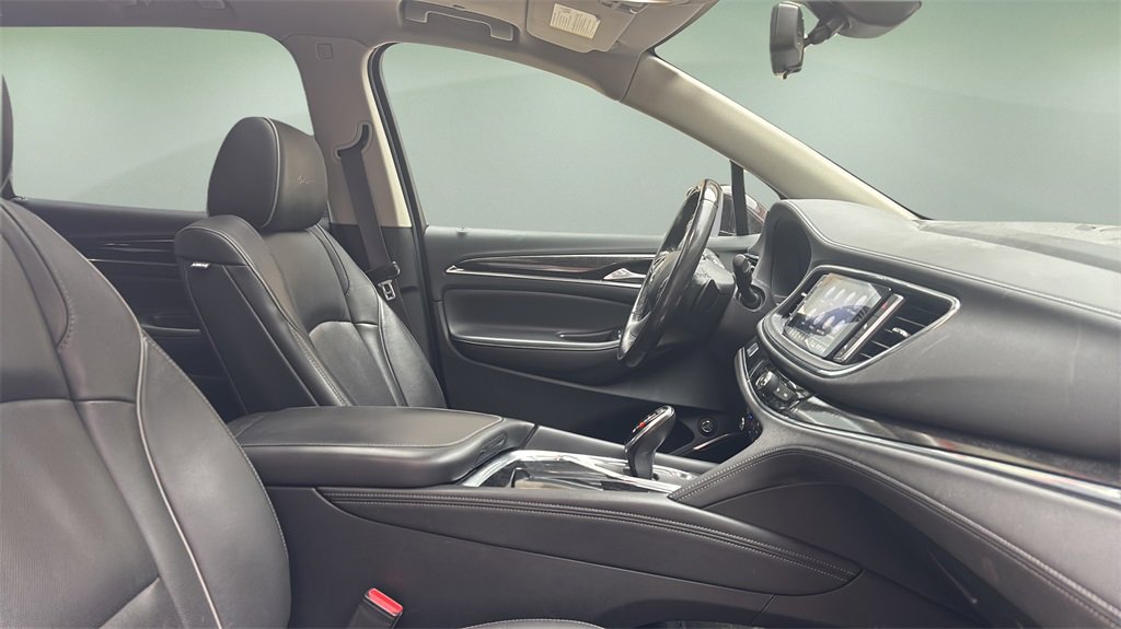 Used 2020 Buick Enclave Avenir w/ Avenir Technology Package image 15