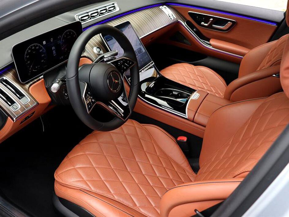 Used 2023 Mercedes-Benz S 580 4MATIC Sedan image 10