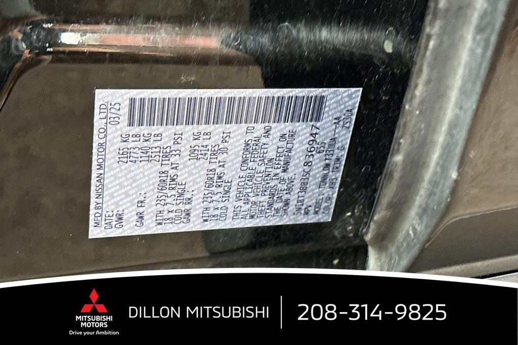 Used 2025 Nissan Rogue SV AWD/4WD image 32