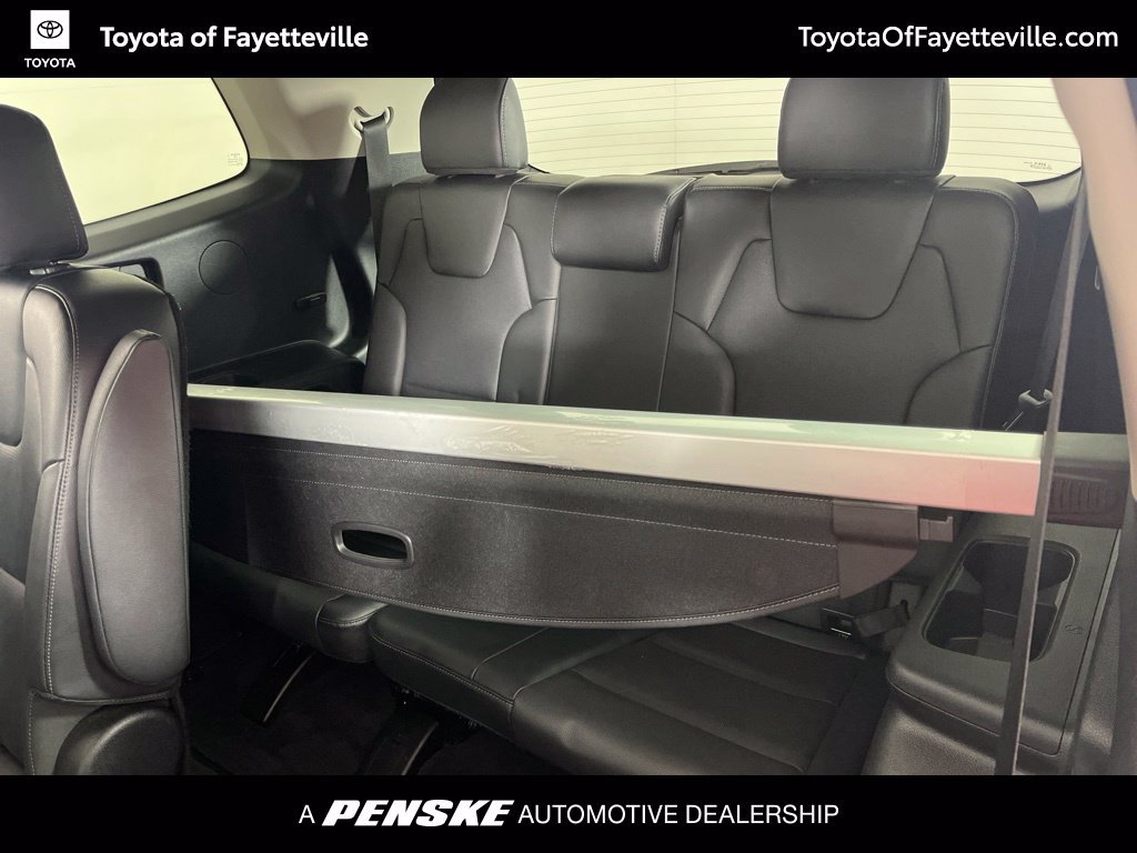 Used 2023 Kia Telluride EX w/ EX Captain's Chair Package FWD image 24