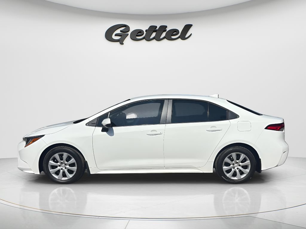 Used 2026 Toyota Corolla LE FWD image 8