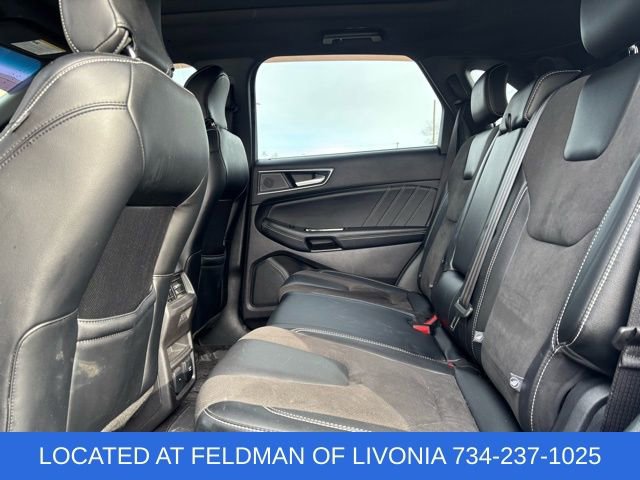 Used 2019 Ford Edge ST w/ Equipment Group 401A image 8
