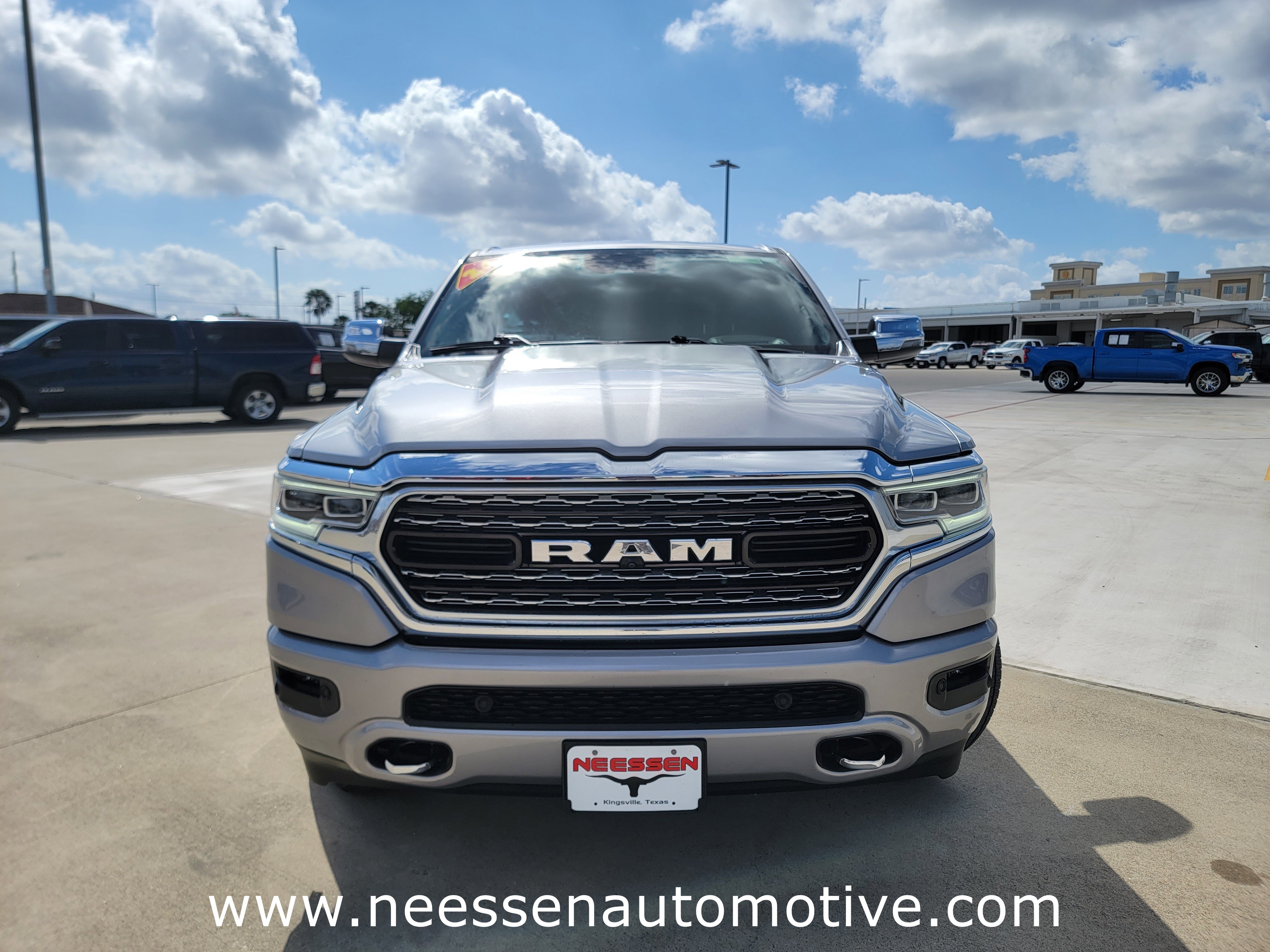 Used 2024 RAM 1500 Limited image 2
