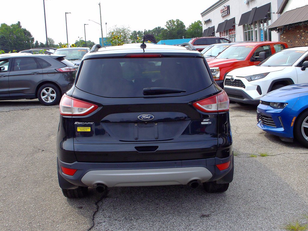 Used 2015 Ford Escape SE w/ Equipment Group 201A AWD/4WD image 3