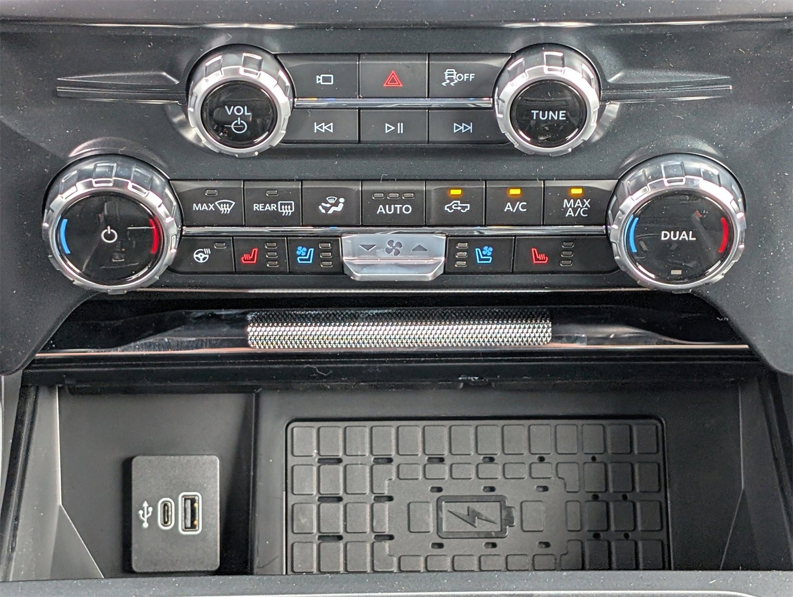 New 2026 Ford F150 Lariat w/ Equipment Group 501A Mid image 19