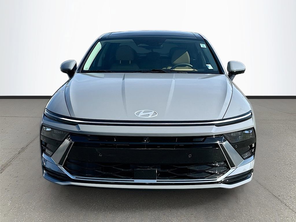 Used 2024 Hyundai Sonata Limited image 2