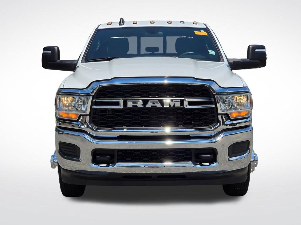 Used 2023 RAM 3500 Tradesman AWD/4WD image 12