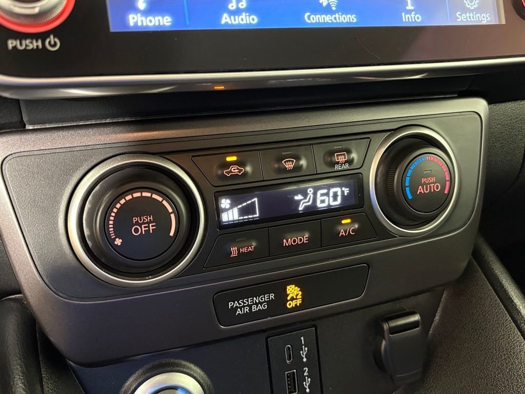 Used 2025 Nissan Leaf S FWD image 25