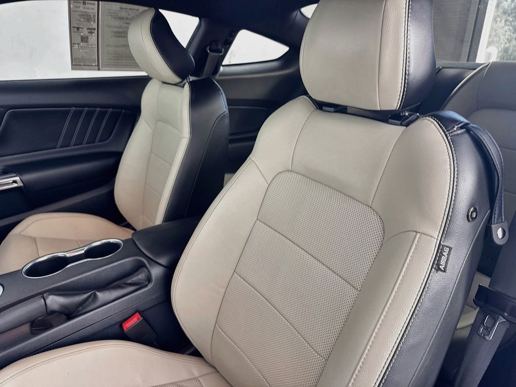 Used 2022 Ford Mustang Premium RWD image 34