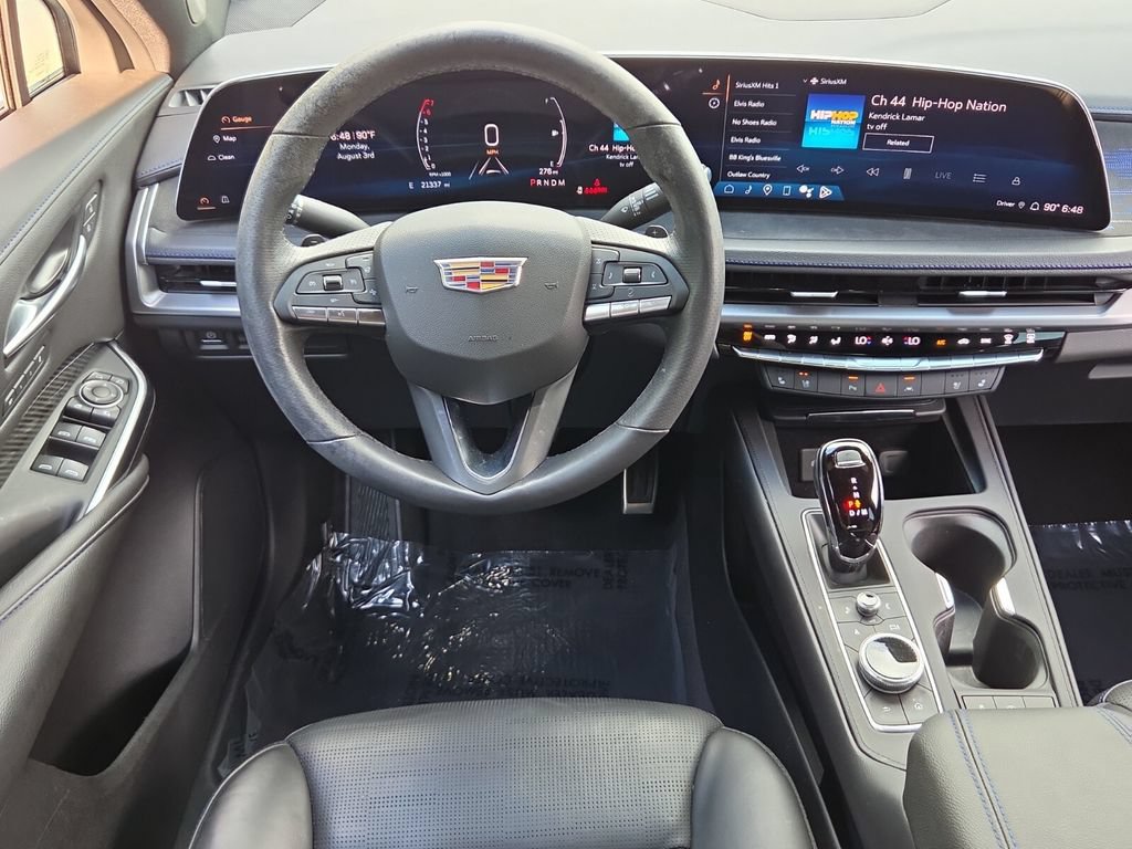 Used 2024 Cadillac XT4 Sport FWD image 13
