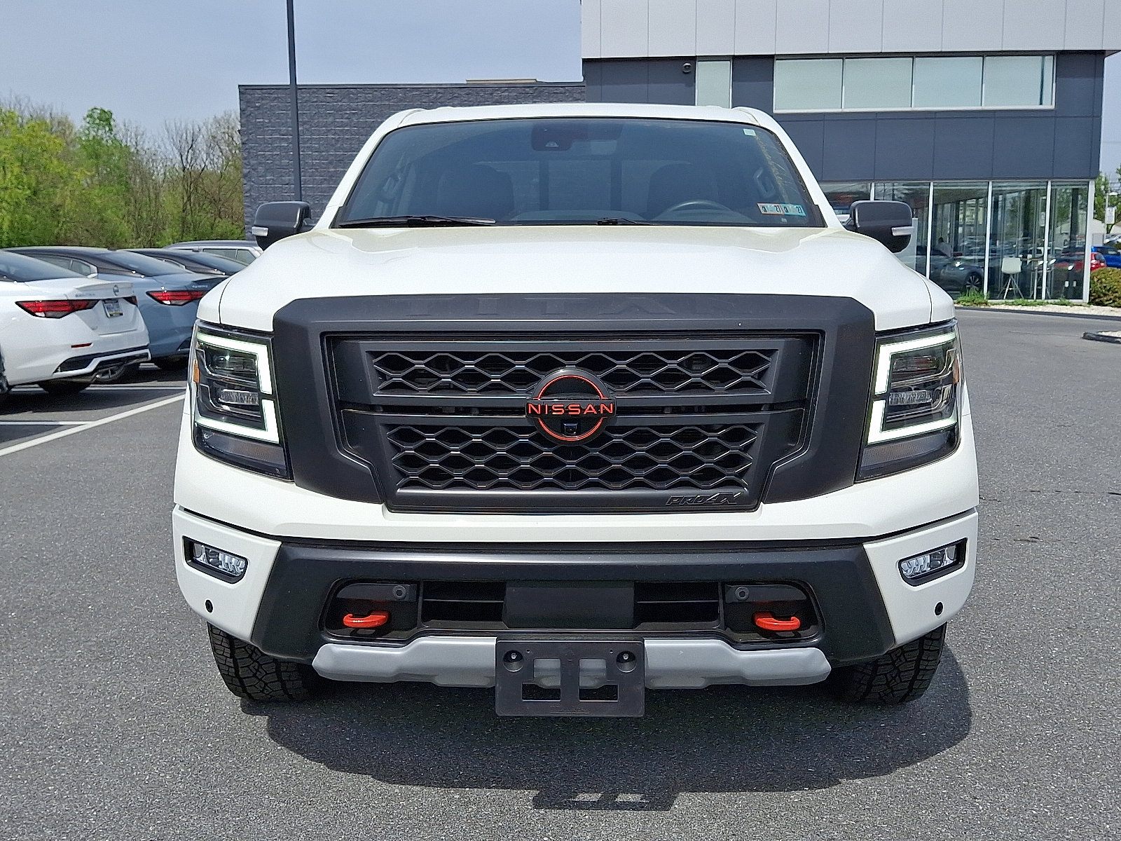 Certified 2024 Nissan Titan PRO-4X w/ Pro-4x Convenience Package AWD/4WD image 2