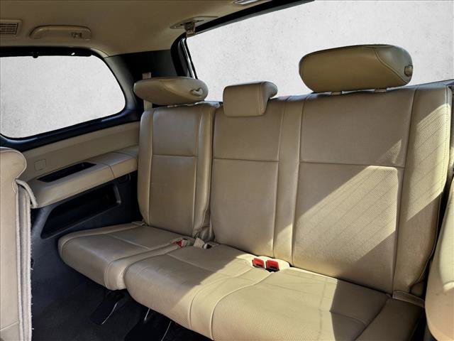 Used 2013 Toyota Sequoia Platinum AWD/4WD image 19
