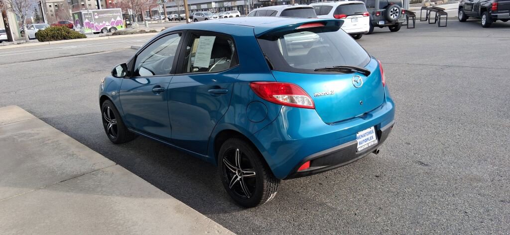 Used 2011 MAZDA MAZDA2 Touring image 5
