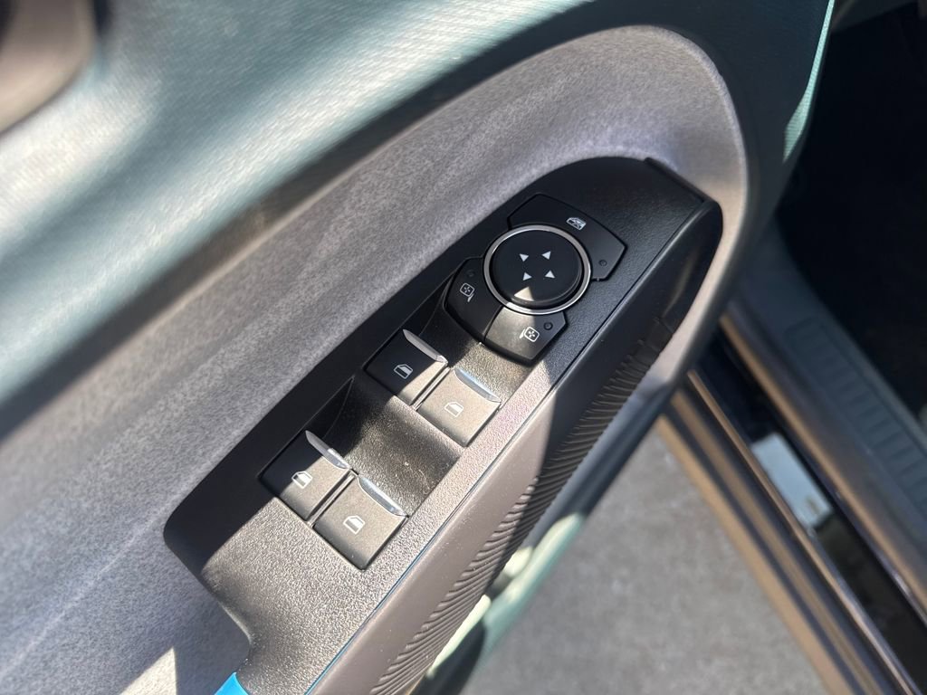 New 2026 Ford Maverick XLT AWD/4WD image 12