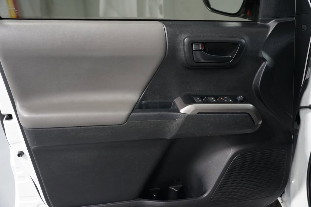 Certified 2023 Toyota Tacoma SR5 w/ SR5 Appearance Package image 27