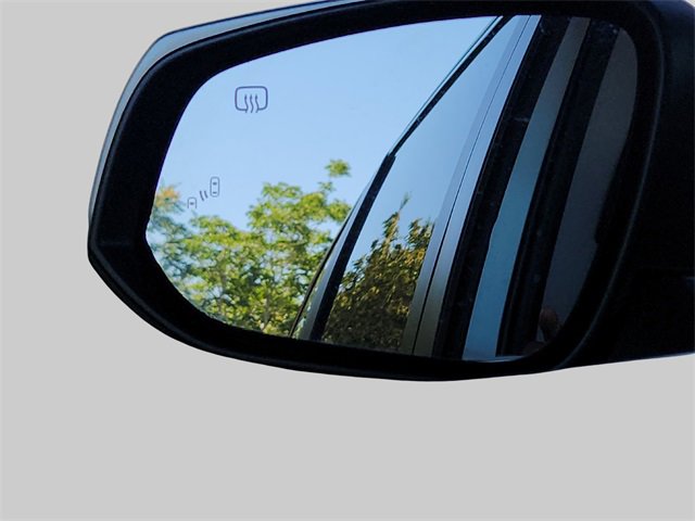 Used 2022 Toyota Sienna XLE image 19