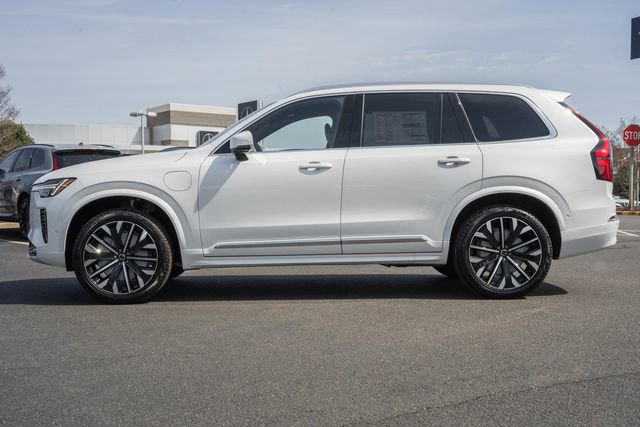 New 2026 Volvo XC90 T8 Plus w/ Protection Package Premier image 4