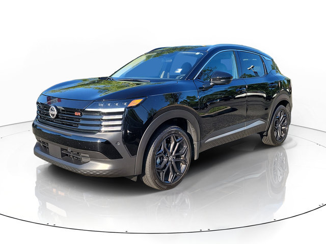 Used 2025 Nissan Kicks SR AWD/4WD image 4