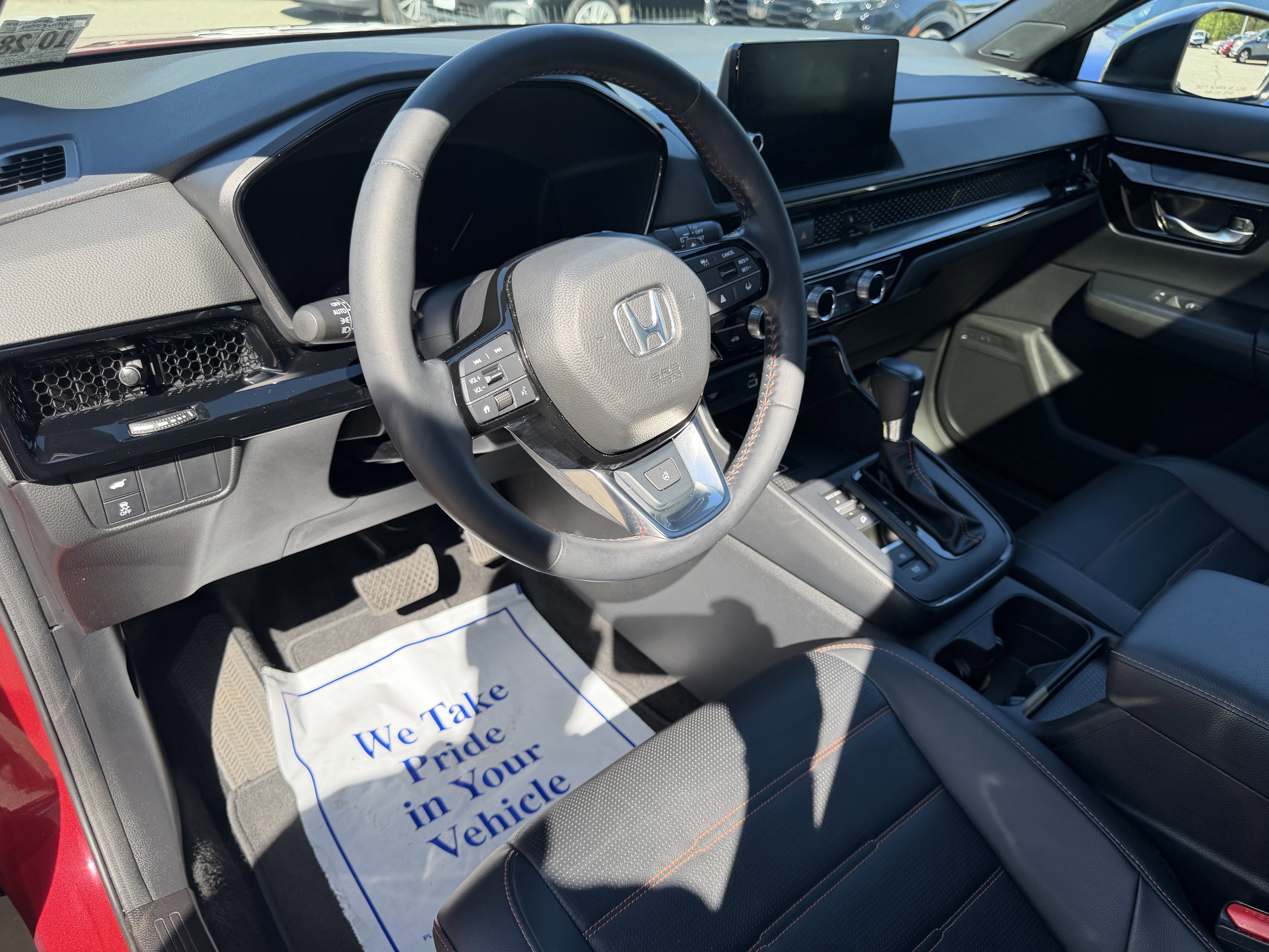 Used 2024 Honda CR-V Sport Touring image 11