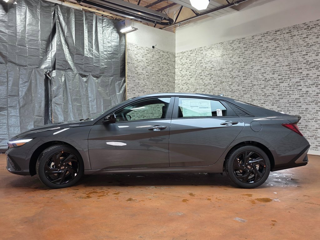 New 2026 Hyundai Elantra SEL Sport image 5