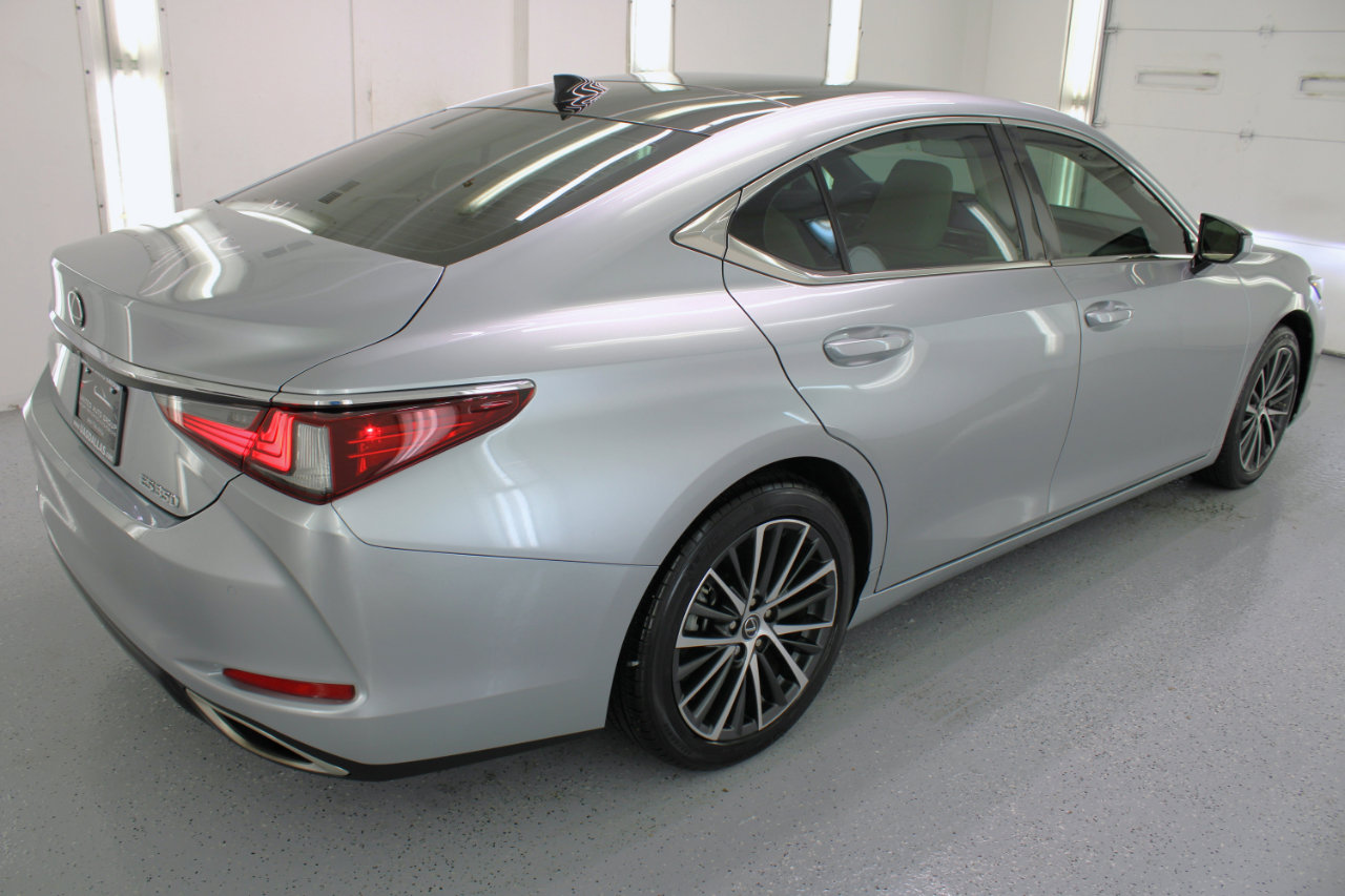 Used 2022 Lexus ES 350 w/ Premium Package image 9
