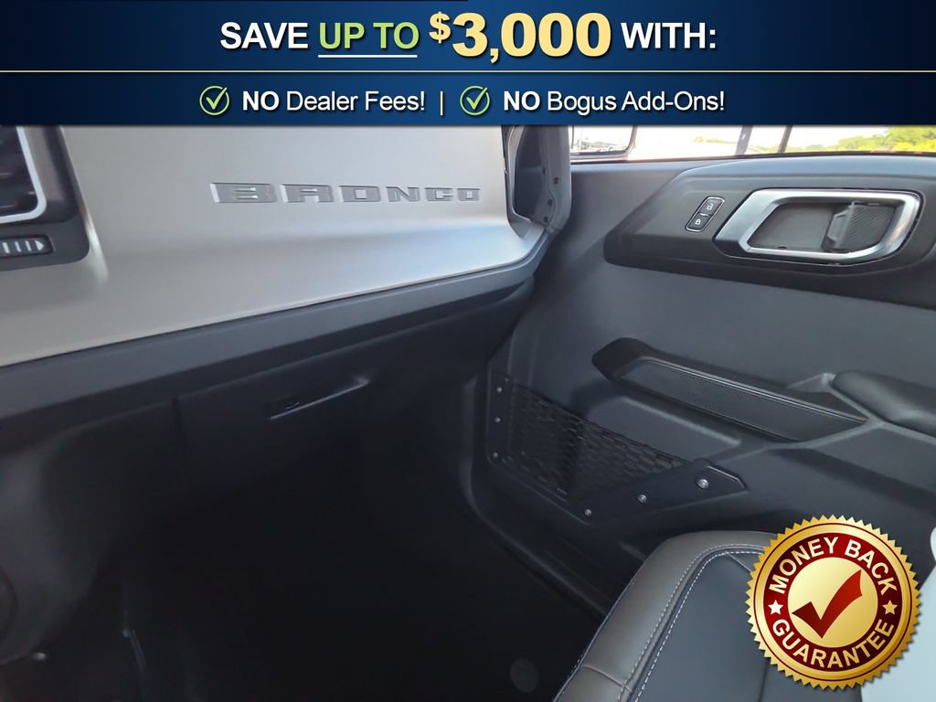 Used 2025 Ford Bronco Outer Banks AWD/4WD image 28