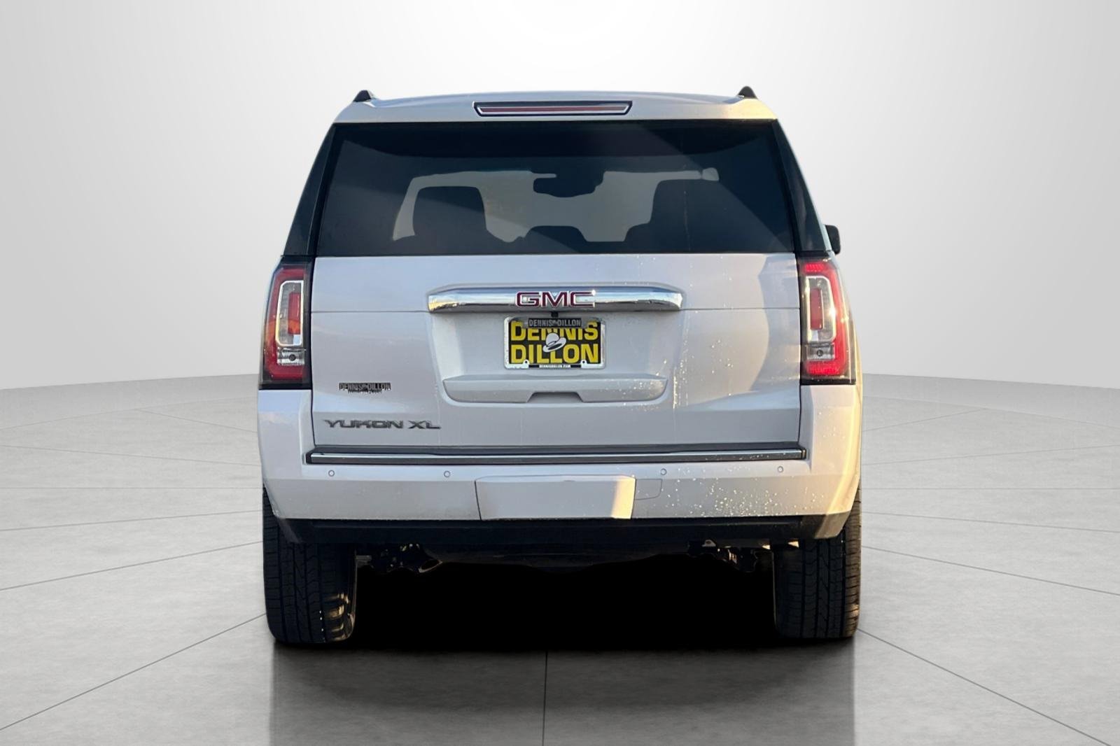 Used 2018 GMC Yukon XL Denali w/ Denali Ultimate Package image 6