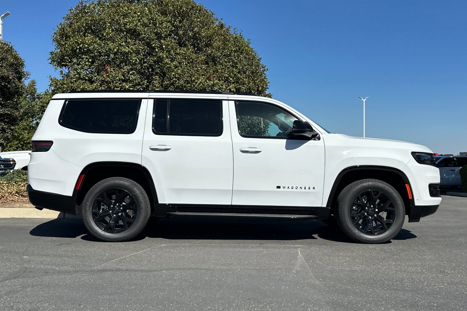 New 2025 Jeep Wagoneer Series II image 3