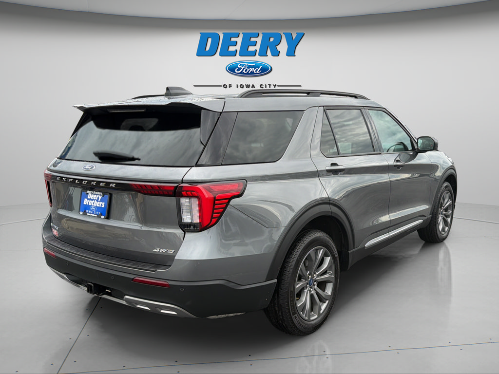 Used 2025 Ford Explorer Active w/ Active Comfort Package AWD/4WD image 7