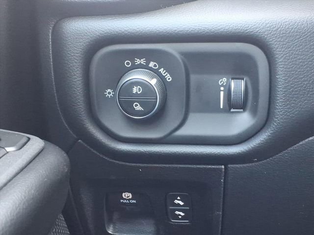 New 2026 RAM 1500 4x4 Crew Cab image 20