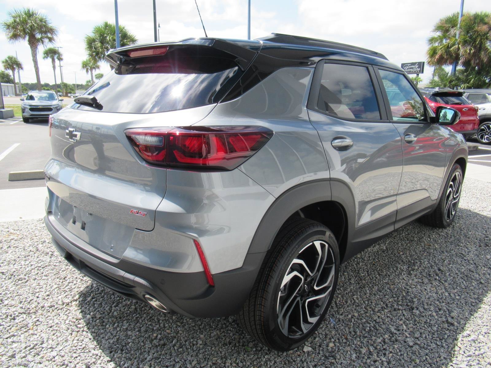 New 2026 Chevrolet TrailBlazer RS w/ Driver Confidence Package FWD image 4