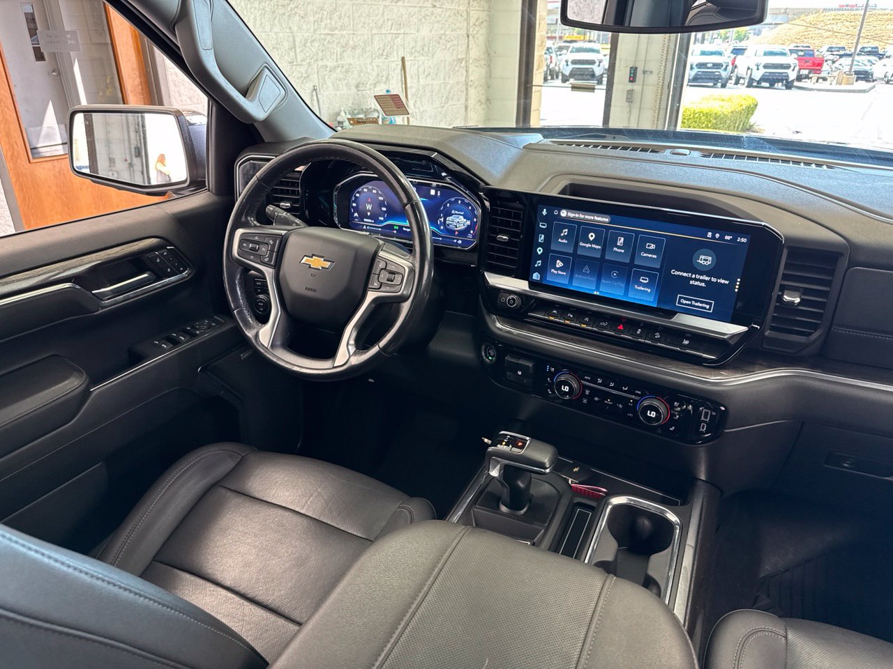 Used 2023 Chevrolet Silverado 1500 LTZ w/ LTZ Convenience Package II AWD/4WD image 45