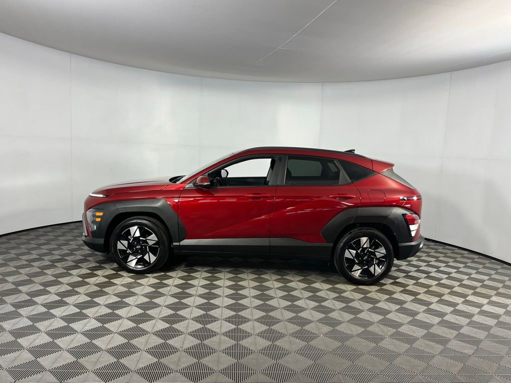 Used 2025 Hyundai Kona SEL image 17