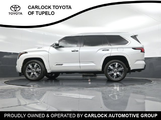 Used 2024 Toyota Sequoia Capstone AWD/4WD image 41
