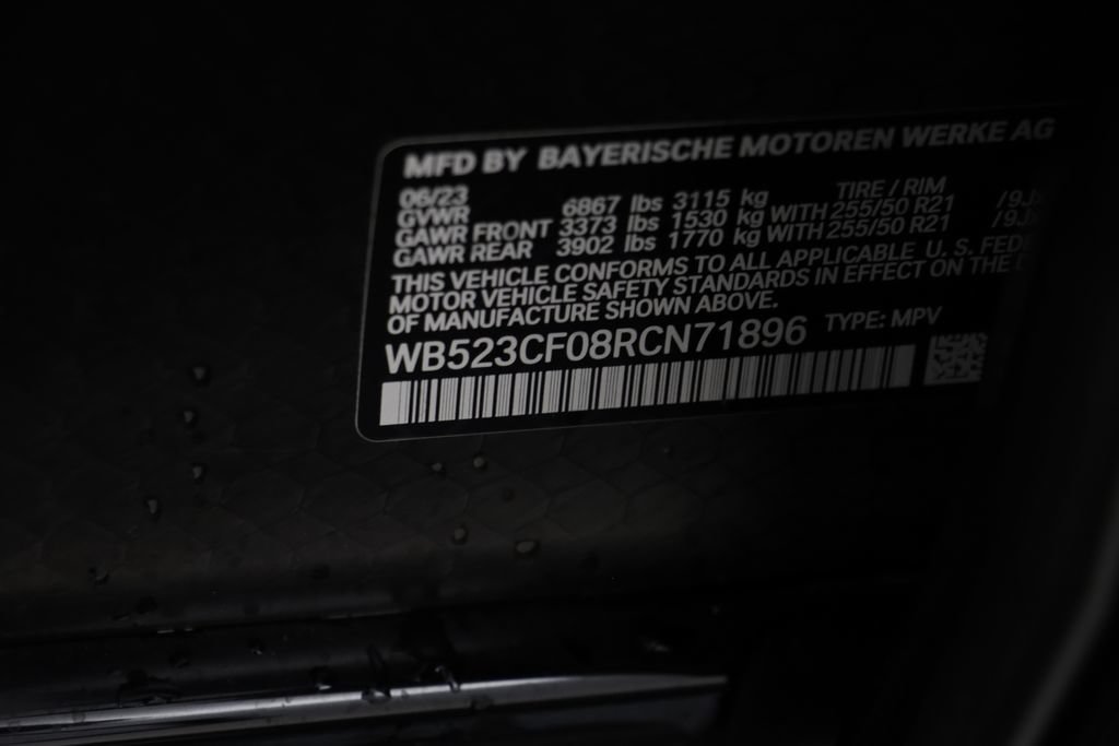 Used 2024 BMW iX xDrive50 w/ Premium Package AWD/4WD image 25