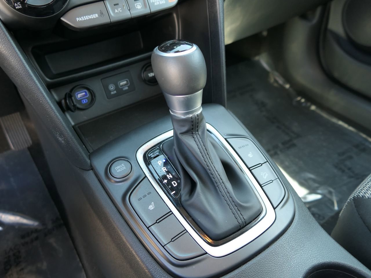 Used 2020 Hyundai Kona SEL w/ Cargo Package FWD image 22