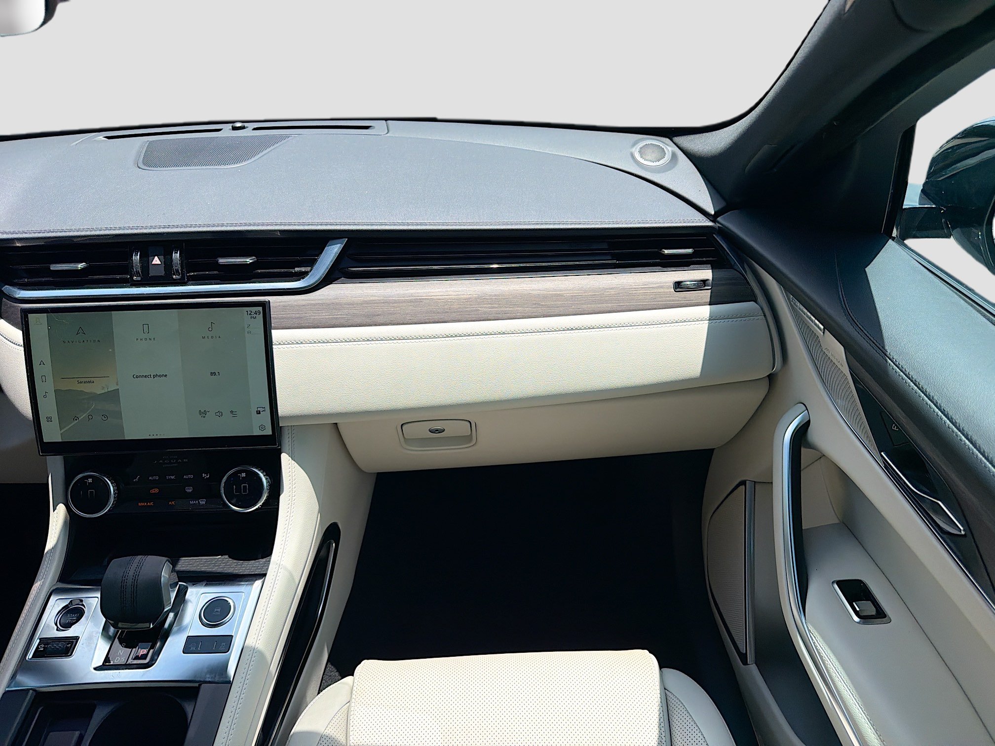Used 2021 Jaguar F-PACE S AWD/4WD image 18